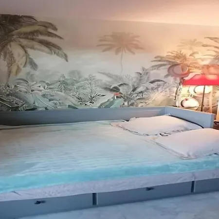펜션 In Near The Beach, Cleaning Included *